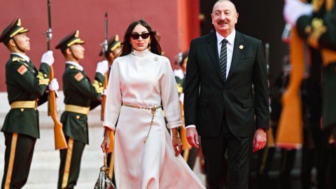 Prezident və birinci xanım hərbi paradda - FOTOLAR