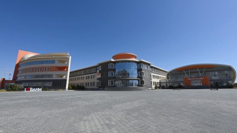 Bu universitetin əməkdaşlarına bonus veriləcək