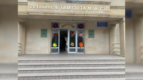Məktəbdə qalmaqal:&nbsp;Üç müəllim eyni vaxtda işdən çıxarıldı