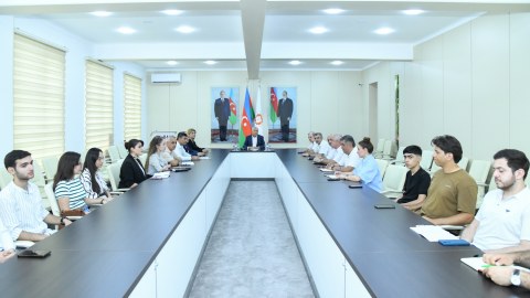 Təhsillərini Çində davam etdirəcək BMU tələbələri ilə görüş - FOTO