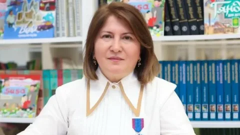 Bakıda məşhur məktəbin direktoru vəzifəsindən azad edildi