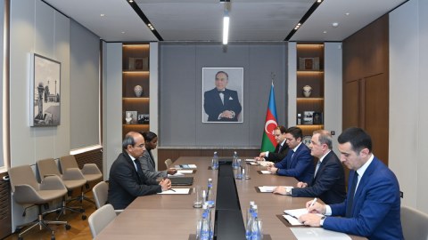 Ceyhun Bayramov Cibuti XİN-in baş katibi ilə görüşdü