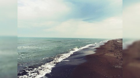 Xəzərdə yeni böyük quru ərazi üzə çıxa bilər