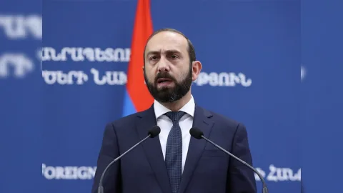 &ldquo;Azərbaycanla delimitasiya məsələləri üzərində işləyirik&rdquo; - Mirzoyan