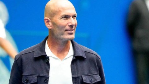 Zidan baş məşqçi postuna əsas namizəddir