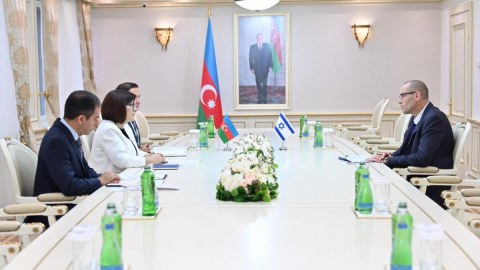 Sahibə Qafarova İsrailin yeni səfiri ilə görüşdü