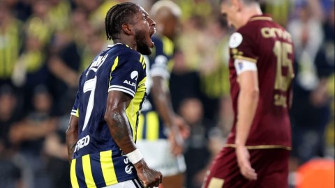 "Fənərbağça" "Trabzonspor"u məğlub etdi