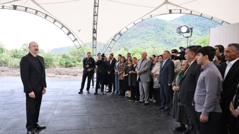 Prezident 4 kəndin sakinləri ilə görüşdü - FOTOLAR