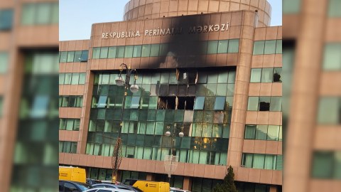 7 körpənin öldüyü xəstəxananın&nbsp;sabiq direktor iki dəfə ölkəni tərk edib