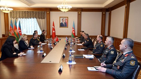 Azərbaycan Türkiyə hərbi əməkdaşlığı müzakirə olundu - FOTOLAR