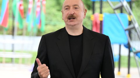 Köçkün həyatı yaşamış insanlar ən gözəl şəraitə layiqdirlər