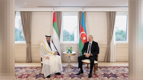 İlham Əliyev BƏƏ Prezidenti ilə təkbətək görüşdü - FOTO