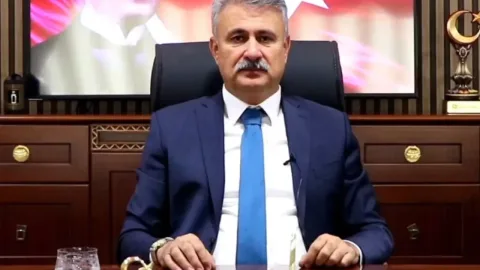 Türkiyədə daha bir bələdiyyə sədri&nbsp;saxlanıldı
