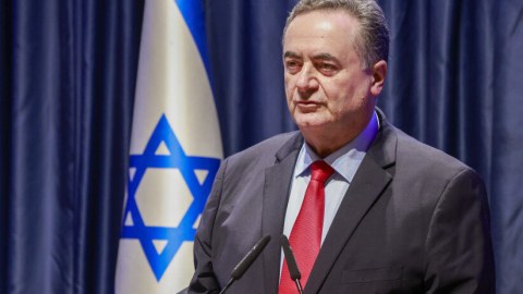 Müdafiə naziri onu hədələdi: &ldquo;Sənin də vaxtın gələcək!&rdquo;