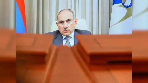Uşaqlar Ağrı dağının Ermənistanda olmadığını bilmirlər - Paşinyan