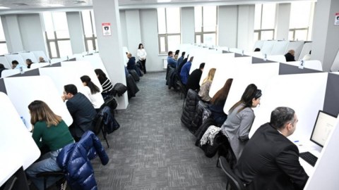 Hakim olmaq istəyənlər üçün test imtahanı keçirilir