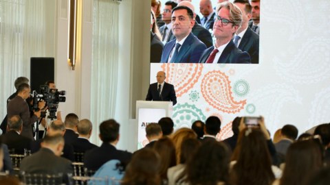 Azərbaycan regiona 144 milyard dollar xarici sərmayə cəlb edib