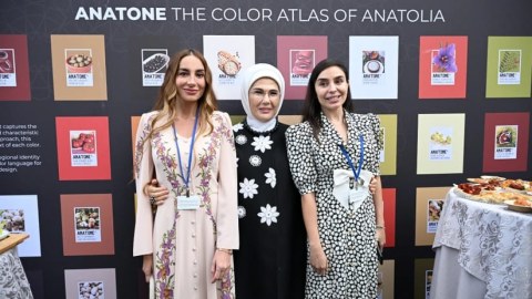Leyla və Arzu Əliyevalar Nyu-Yorkda sərgidə iştirak etdilər