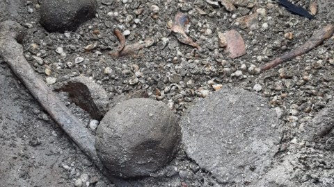 Masallıda antik dövrə aid küp məzar aşkarlandı - FOTO