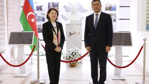 MEDİA-da Beynəlxalq Türk Mədəniyyəti və İrsi Fondunun prezidenti ilə görüş