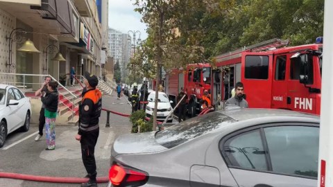Polis Bakıdakı&nbsp;yanğınla bağlı hərəkətə keçdi