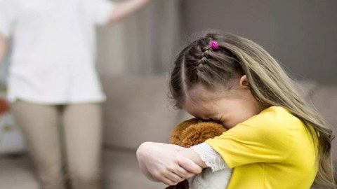 Canlı yayımda ananın döydüyü uşaq dövlət müəssisəsinə yerləşdirildi