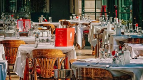 Kafe və restoranlar 1.2 mlrd. manata yaxın gəlir əldə ediblər
