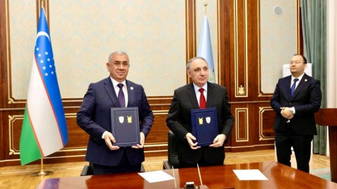 Azərbaycanla Özbəkistan Baş prokurorları sənəd imzaladılar