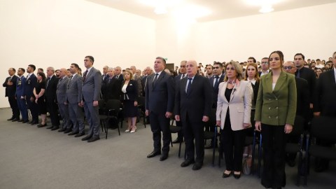 Universitet şəhidləri andı..