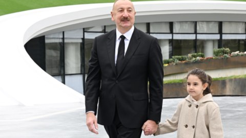 Yaxşı babadır, gördüyümdən hündürdür - Prezidentlə görüşən Nilay