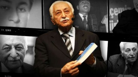 Şair Yavuz Bülent Bakiler vəfat etdi