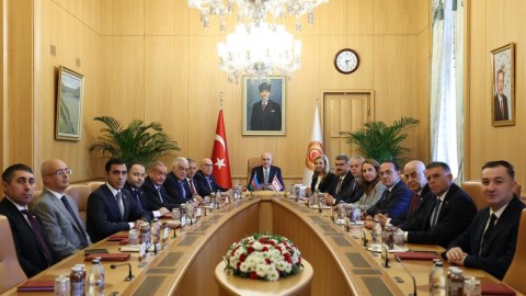 Numan Qurtulmuş &ldquo;Üç dövlət, bir millət&rdquo; toplantı iştirakçılarını&nbsp;qəbul edib - FOTO