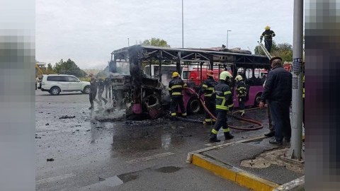 Sumqayıtda avtobus yandı