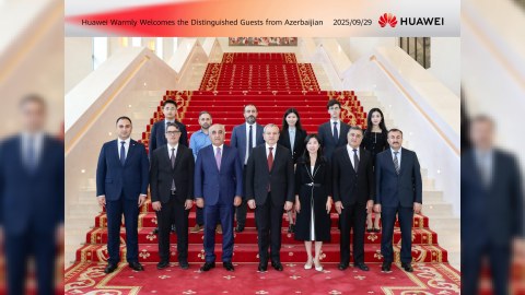 UNEC rektoru Çində &ldquo;Huawei&rdquo; ilə əməkdaşlıq imkanlarını müzakirə etdi
