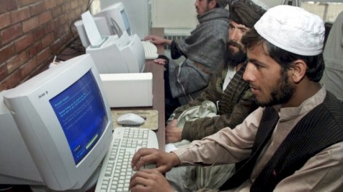 &ldquo;Taliban&rdquo; Əfqanıstanda interneti kəsdi