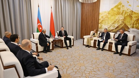 Azərbaycanla Belarus baş nazirləri danışıqlar apardılar