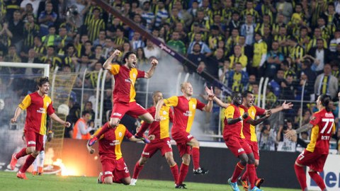 UEFA "Qalatasaray"ı&nbsp;cərimələdi