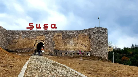 Şuşada 39.7 milyona 10 bina tikiləcək
