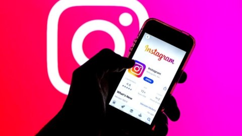 "Instagram" bizi dinləyir?
