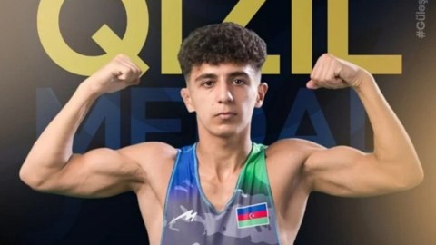 Güləşçimiz qızıl medal qazandı