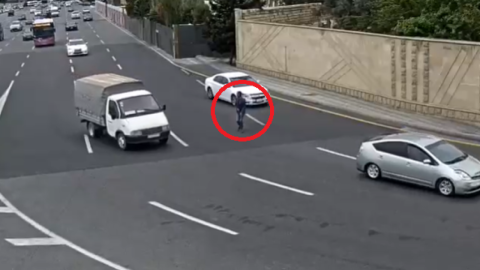 Yol polisi bu şəxslərə xəbərdarlıq etdi&nbsp;- VİDEO
