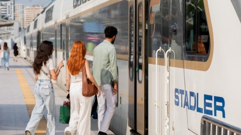 ADY ilə sərnişindaşıma artıb