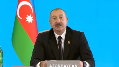 Türk dövlətlərinin vahid güc mərkəzi kimi çıxış etməsi vacibdir