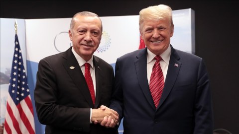 Tramp Ərdoğanı tərifləyib: Müstəsna insandır!