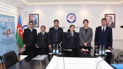 Əcnəbi tələbələr "Miqrasiya qaydaları" ilə bağlı maarifləndirilib