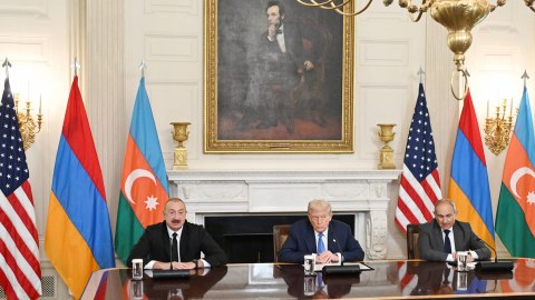 Nobelə Trampın namizədliyi irəli sürüldü