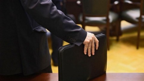 Milli Məclisdən vəzifəyə gedən DEPUTATLAR