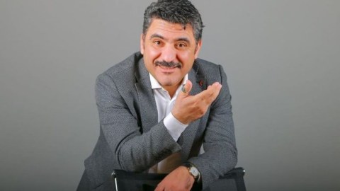 Sənət, İdman və savadsızlıq