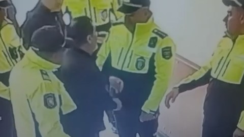 Şəhid atasının təzyiq iddialarına aydınlıq gətirildi - Polis video yaydı