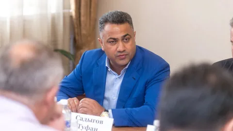 Sadıqov büdcədən 30 milyard mənimsəyib? - YENİ DETALLAR